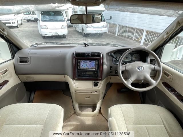 toyota grand-hiace 2003 GOO_JP_700040407230250407001 image 1