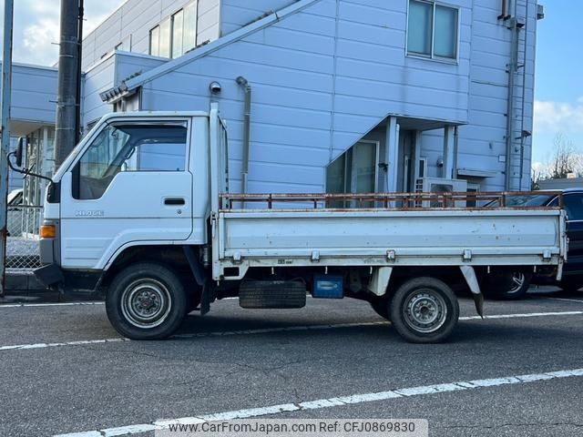 toyota hiace-truck 1990 GOO_NET_EXCHANGE_1150133A30250309W009 image 2