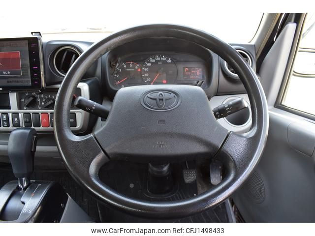 toyota dyna-truck 2022 CFJ1498433 image 2