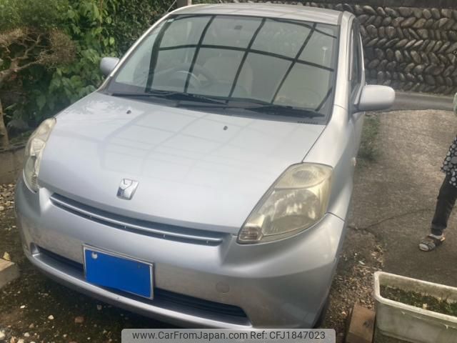 toyota passo 2004 CFJ1847023 image 1