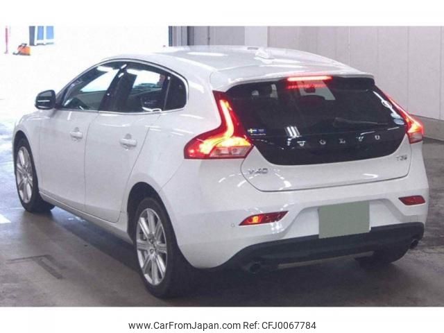 volvo v40 2017 quick_quick_DBA-MB4154T_YB1MV2920J2451490 image 2