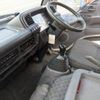 isuzu elf-truck 2006 CFJ1751956 image 31