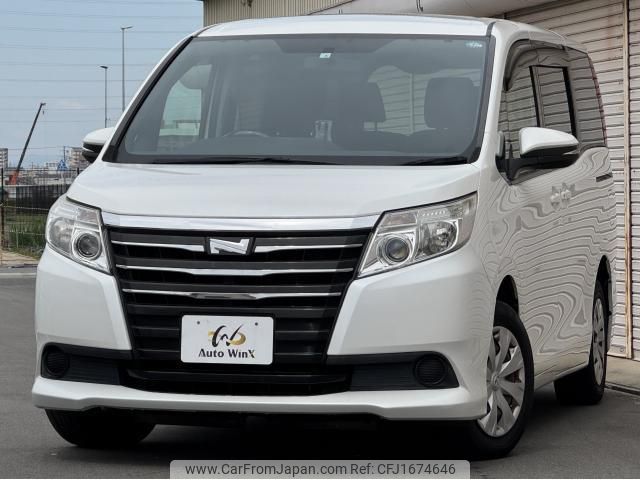 toyota noah 2014 CFJ1674646 image 1