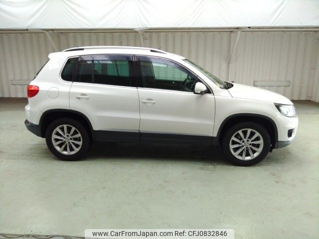 volkswagen tiguan 2013 ENHANCEAUTO_1_ea296043 image 2