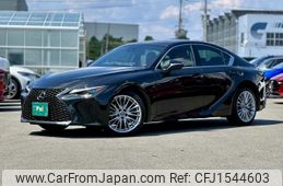 lexus is 2025 CFJ1544603