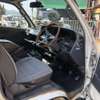 toyota hiace-van 1999 CFJ1939950 image 3
