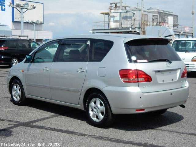 toyota ipsum 2002 28438 image 2