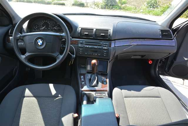 bmw 3-series 2003 151118193115 image 2