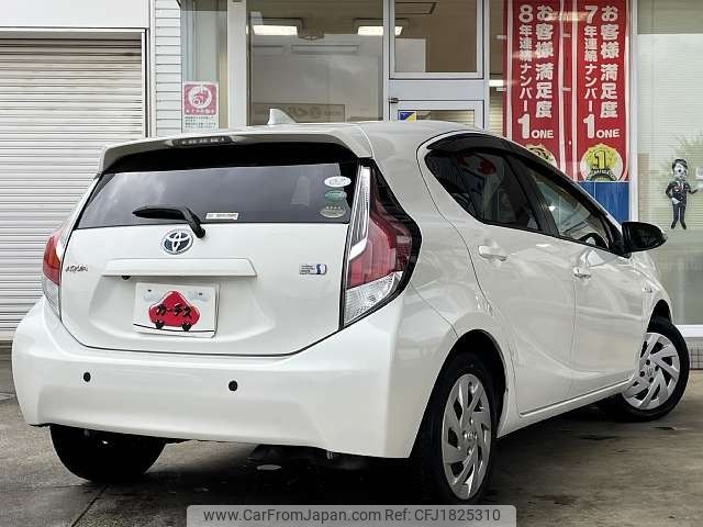 toyota aqua 2017 CFJ1825310 image 2