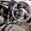 mini mini-others 2016 CFJ1269284 image 15