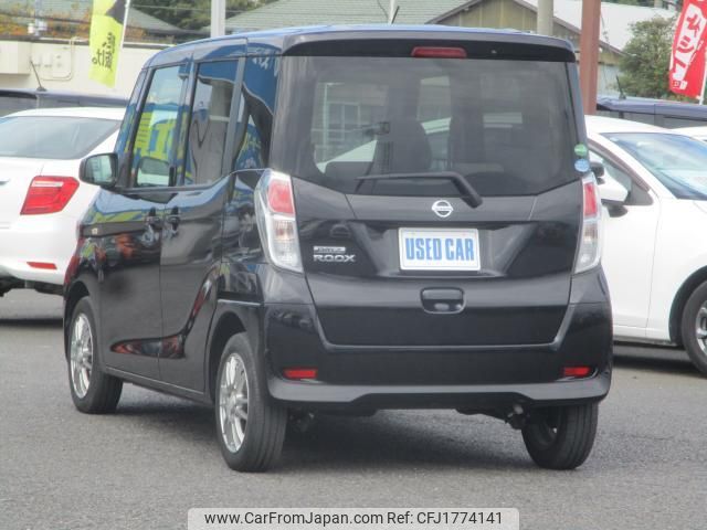 nissan dayz-roox 2018 CFJ1774141 image 2