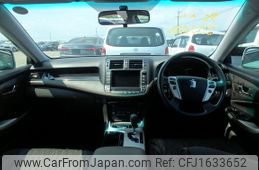 toyota crown 2010 CFJ1633652