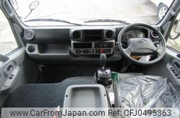 toyota camroad 2024 GOO_JP_700040407230241004002