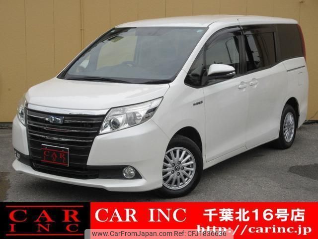 toyota noah 2015 CFJ1836636 image 1