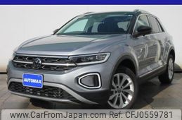 volkswagen t-roc 2024 GOO_JP_700080167230241210002