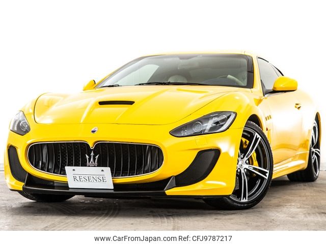 maserati granturismo 2016 -MASERATI--Maserati GranTurismo ABA-MMCS1--ZAMUH45J000215589---MASERATI--Maserati GranTurismo ABA-MMCS1--ZAMUH45J000215589- image 1