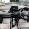 toyota c-hr 2017 -TOYOTA--C-HR DAA-ZYX10--ZYX10-2053049---TOYOTA--C-HR DAA-ZYX10--ZYX10-2053049- image 17