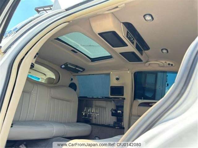 2003 Lincoln Town Car Unknown - Car Price $9,764