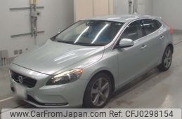 volvo v40 2013 -VOLVO 【湘南 347ゆ1126】--Volvo V40 MB4164T-YV1MV485BD2039727---VOLVO 【湘南 347ゆ1126】--Volvo V40 MB4164T-YV1MV485BD2039727-