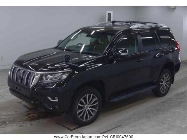 toyota land-cruiser-prado 2018 quick_quick_CBA-TRJ150W_0083083 image 1