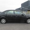 toyota corolla-axio 2013 Y2024120121F-21 image 4