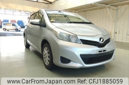 toyota vitz 2012 CFJ1885059