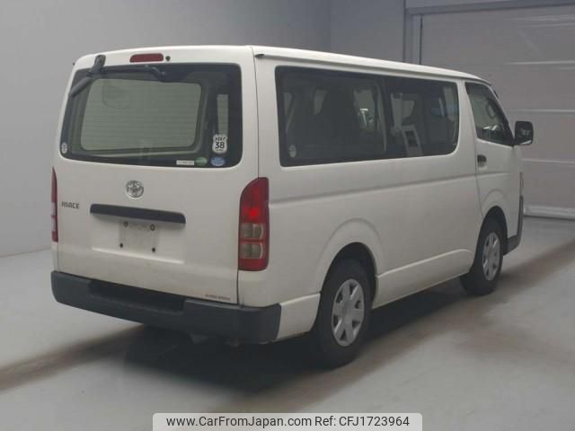 toyota hiace-van 2019 CFJ1723964 image 2