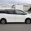 toyota noah 2016 CFJ1653079 image 4