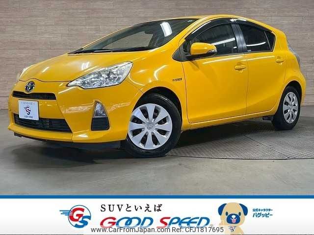 toyota aqua 2013 CFJ1817695 image 1
