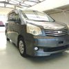 toyota noah 2010 ENHANCEAUTO_1_ea289322 image 1