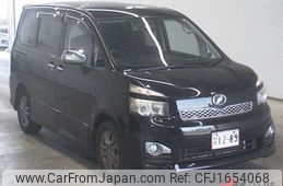 toyota voxy 2011 CFJ1654068