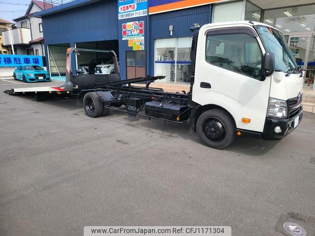 toyota dyna-truck 2015 GOO_NET_EXCHANGE_0403257A30250519W007 image 1