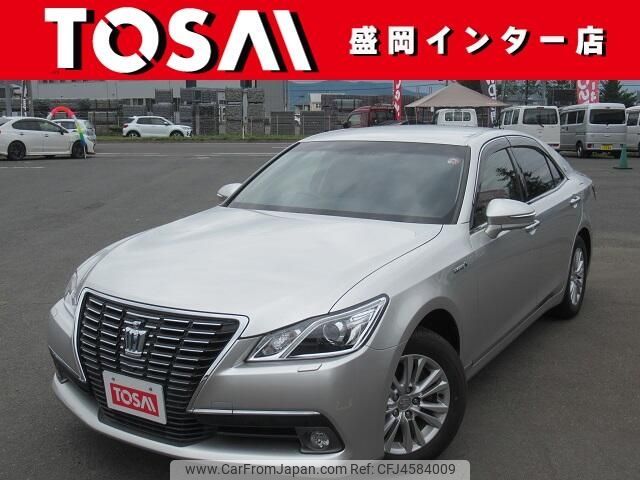 toyota crown 2014 -TOYOTA--Crown DAA-AWS211--AWS211-6000679---TOYOTA--Crown DAA-AWS211--AWS211-6000679- image 1