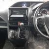 toyota voxy 2016 CFJ1715223 image 10