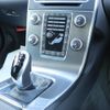 volvo v60 2016 CFJ1550396 image 15