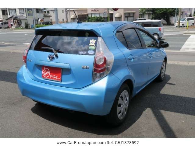toyota aqua 2013 -TOYOTA 【浜松 502ｻ3592】--AQUA DAA-NHP10--NHP10-2177286---TOYOTA 【浜松 502ｻ3592】--AQUA DAA-NHP10--NHP10-2177286- image 2