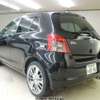 toyota vitz 2006 BUD8122C5580 image 2