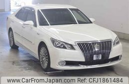 toyota crown-majesta undefined CFJ1861484