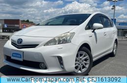 toyota prius-α 2013 CFJ1613092