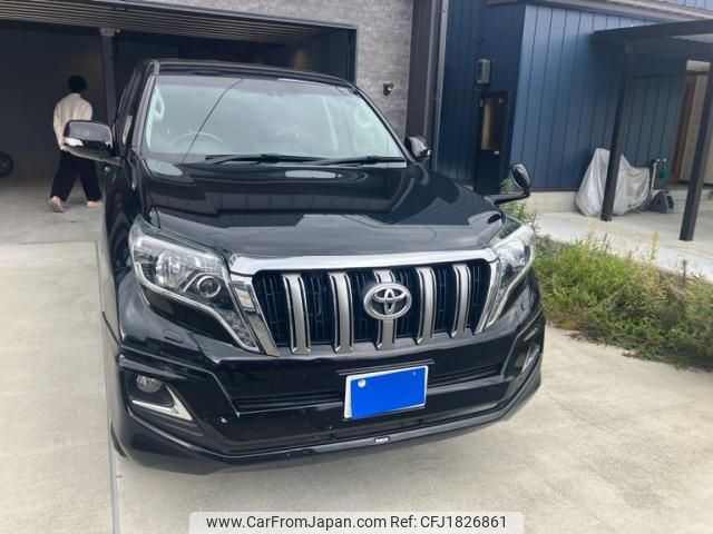 toyota land-cruiser-prado 2017 CFJ1826861 image 2