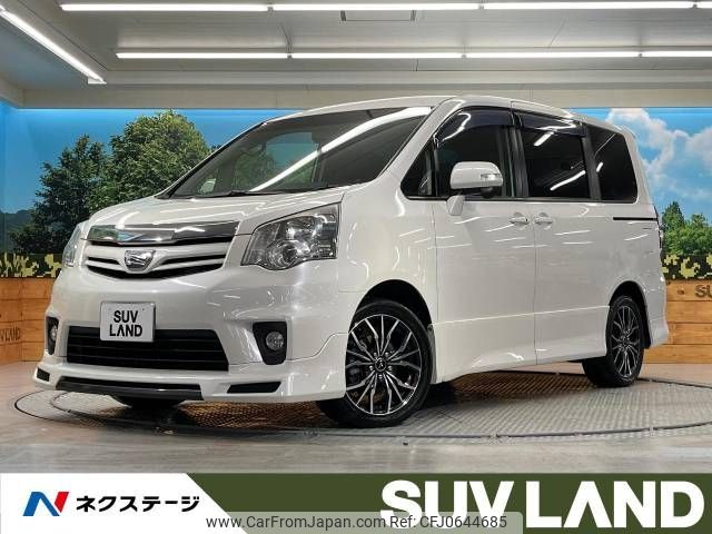 toyota noah 2012 -TOYOTA--Noah DBA-ZRR70W--ZRR70-0522360---TOYOTA--Noah DBA-ZRR70W--ZRR70-0522360- image 1