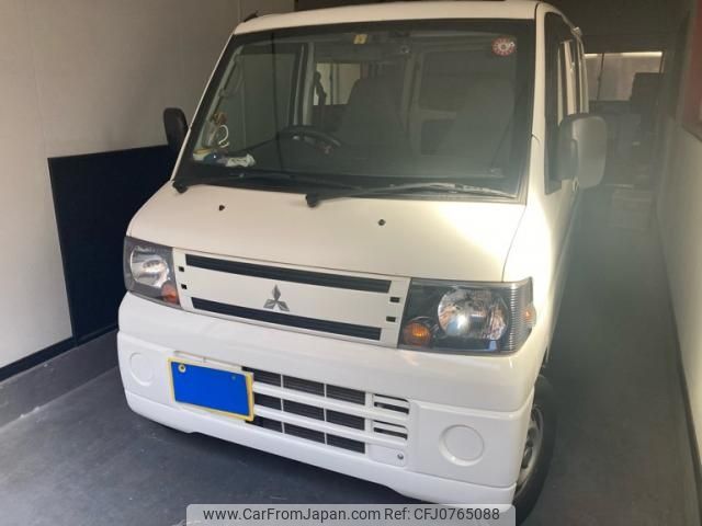 mitsubishi minicab-van 2011 -MITSUBISHI--Minicab Van GBD-U61V--U61V-1606564---MITSUBISHI--Minicab Van GBD-U61V--U61V-1606564- image 2