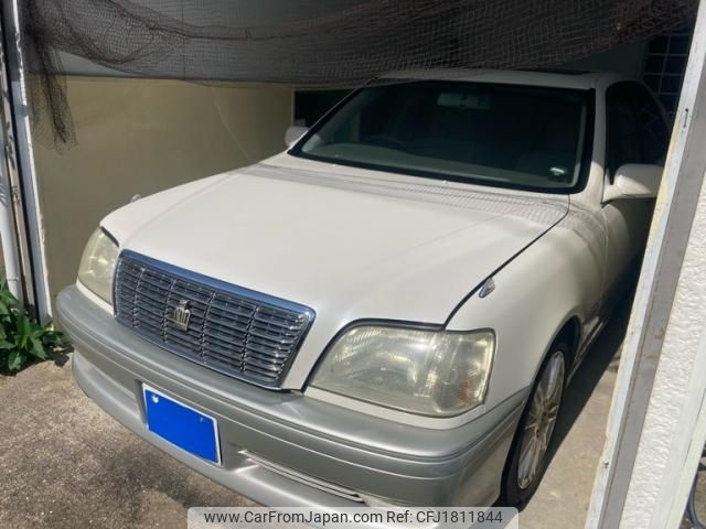 toyota crown 2000 CFJ1811844 image 2