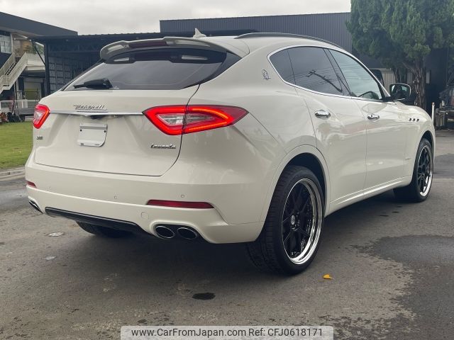 maserati levante 2017 -MASERATI--Maserati Levante ABA-MLE30E--ZN6YU61C00X272189---MASERATI--Maserati Levante ABA-MLE30E--ZN6YU61C00X272189- image 2