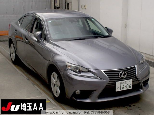 lexus is 2013 CFJ1846068 image 1