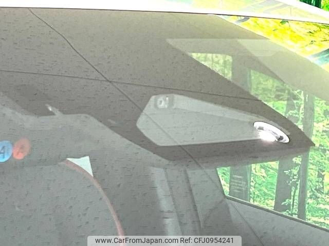 toyota prius 2023 -TOYOTA--Prius 6AA-MXWH60--MXWH60-4043426---TOYOTA--Prius 6AA-MXWH60--MXWH60-4043426- image 2