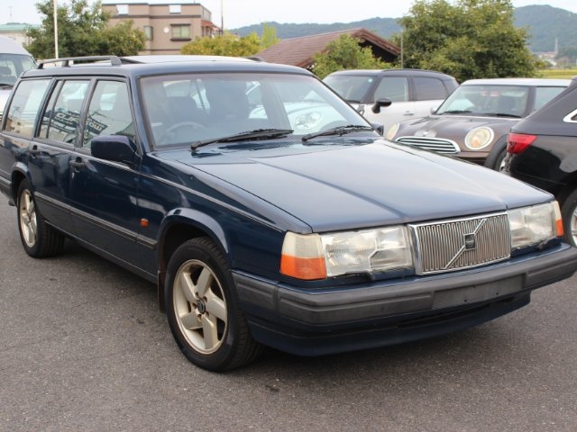 car_f1daa4e2-6214-4578-9974-