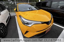 toyota c-hr 2017 CFJ1879853