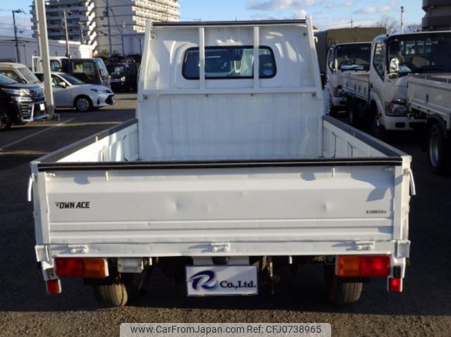 toyota townace-truck 2014 quick_quick_DBF-S402U_S402U-0015848 image 2