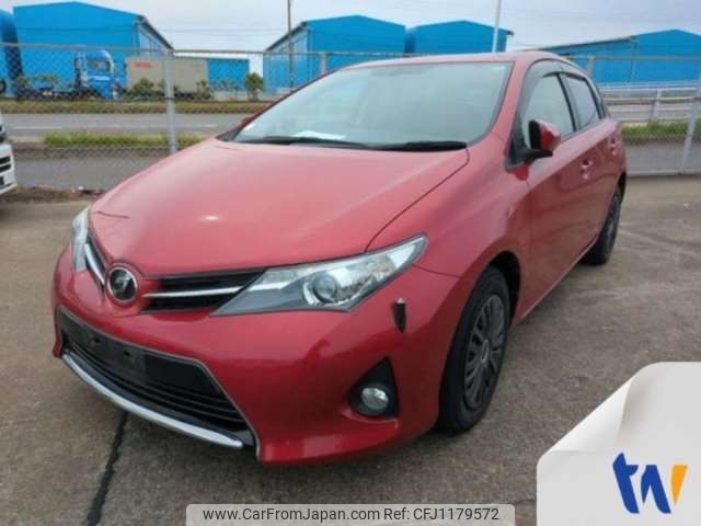 toyota auris 2013 -TOYOTA--Auris DBA-NZE181H--NZE181-6005644---TOYOTA--Auris DBA-NZE181H--NZE181-6005644- image 1